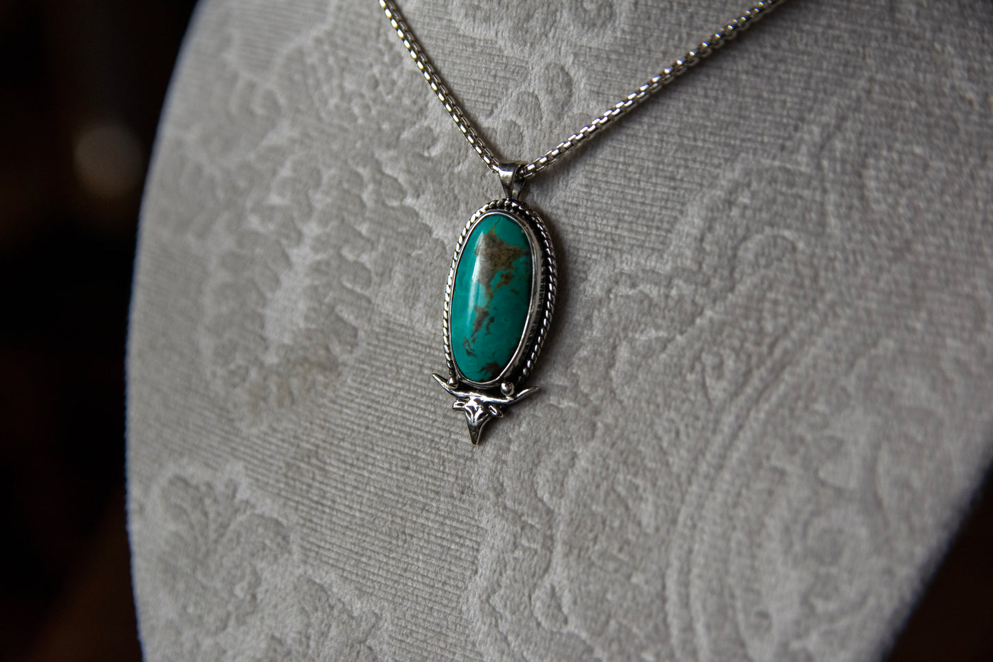 TURQUOISE STEER NECKLACE