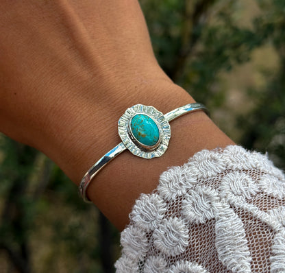 THE FLIGHT CUFF
