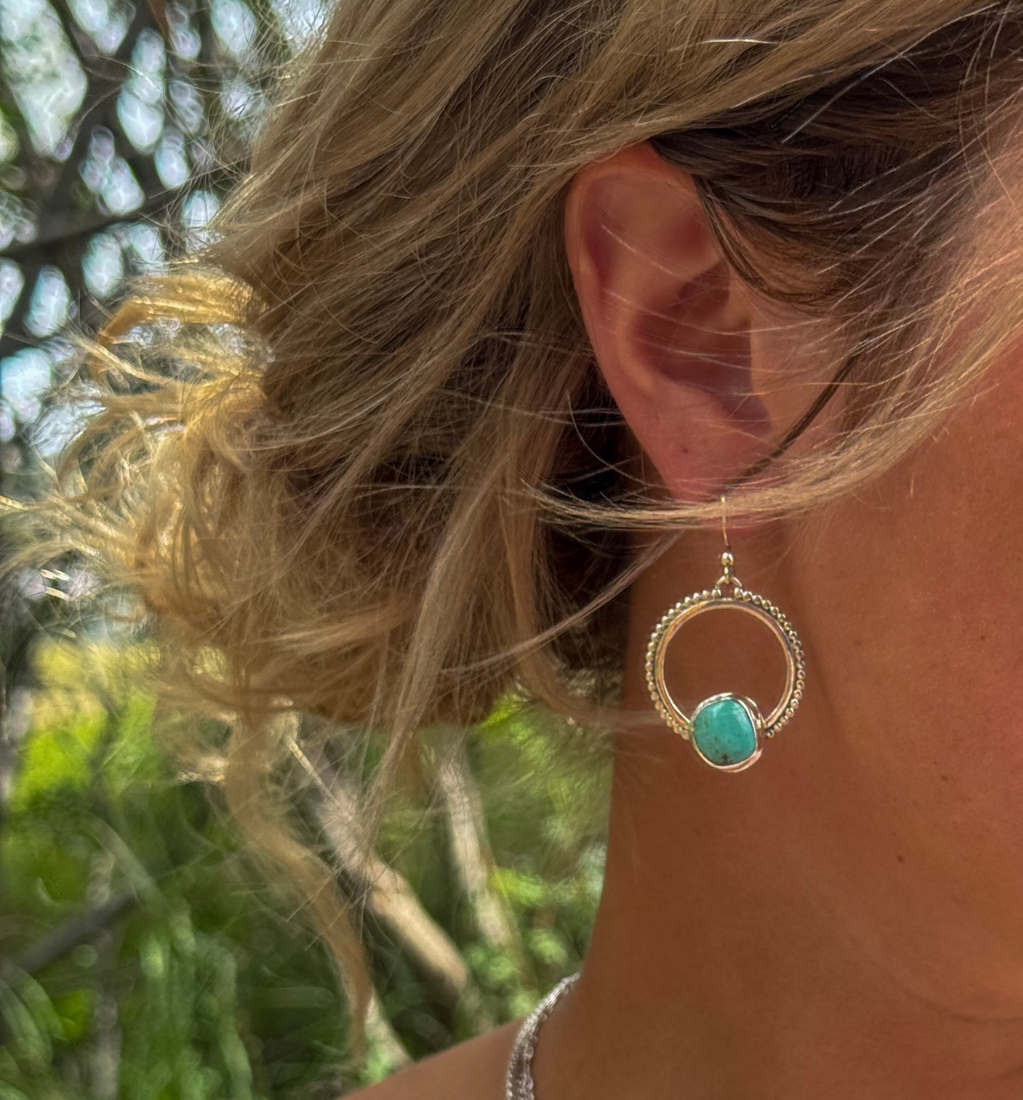 THE SONGBIRD HOOPS
