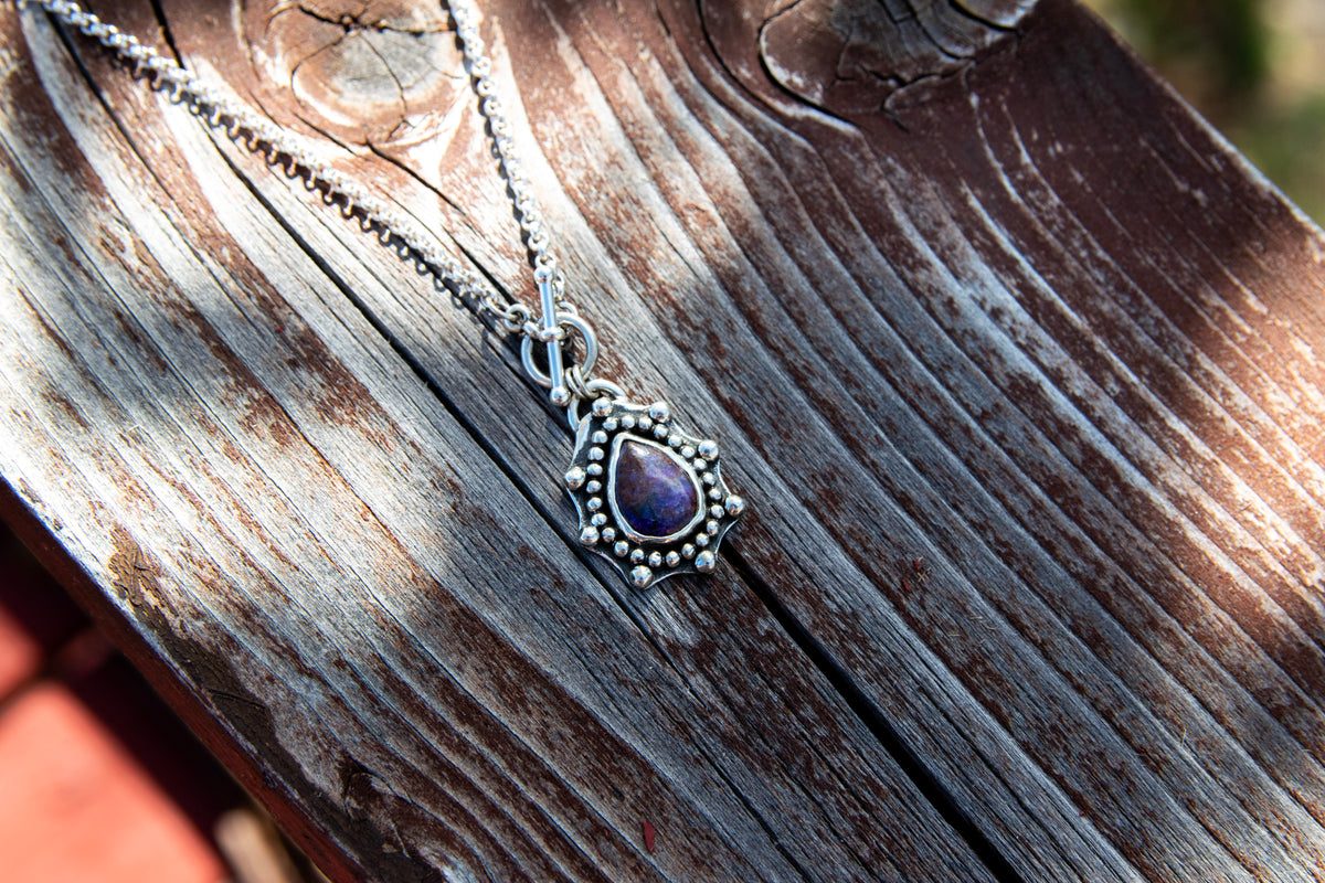 THE PURPLE HAZE NECKLACE