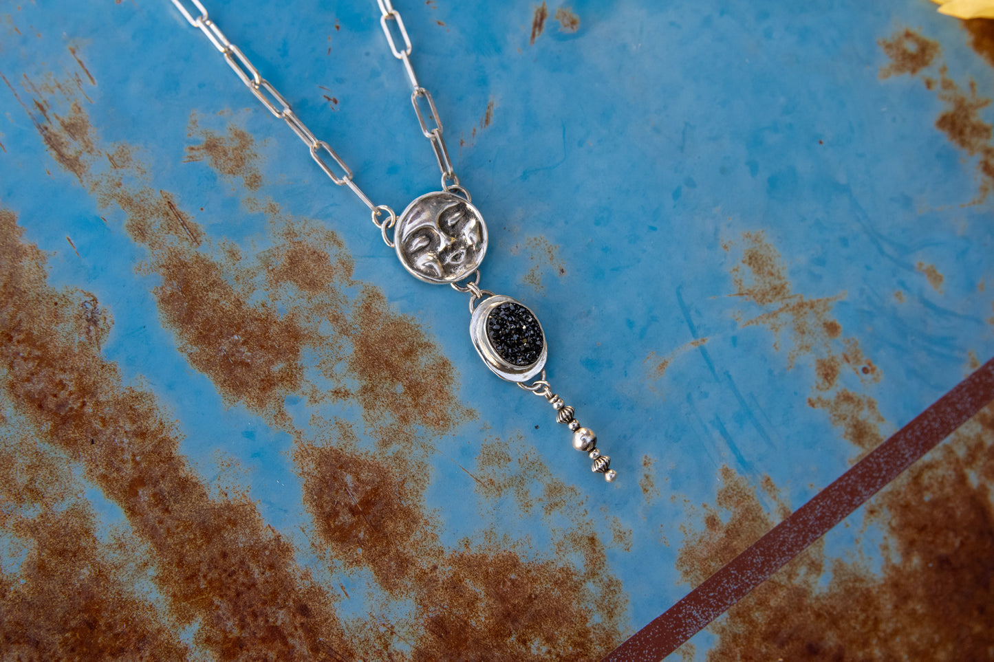MOON DRUZY NECKLACE