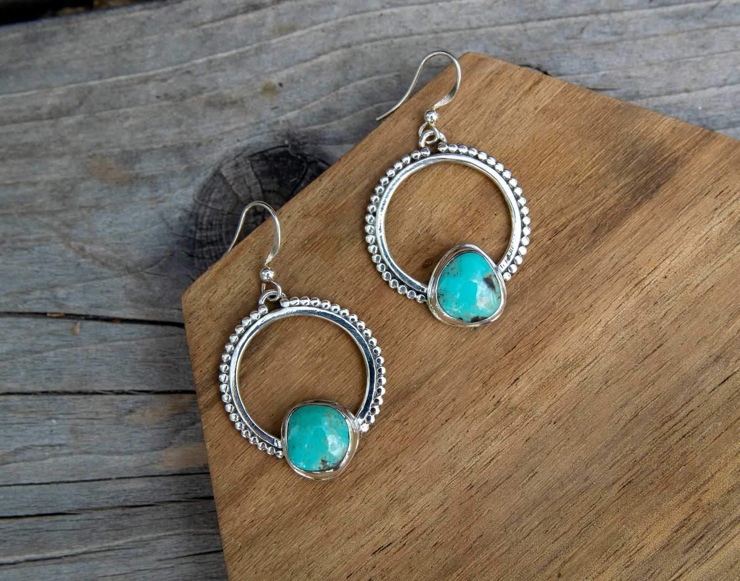 THE SONGBIRD HOOPS