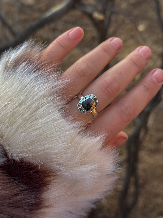 SIZE 8 MT AGATE RING