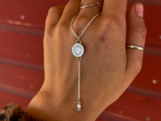CALLA NECKLACE