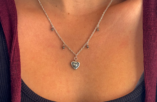 HEART NECKLACE