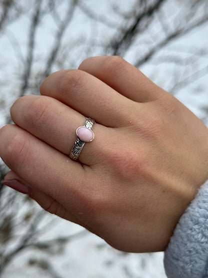 SIZE 8 PINK OPAL RING